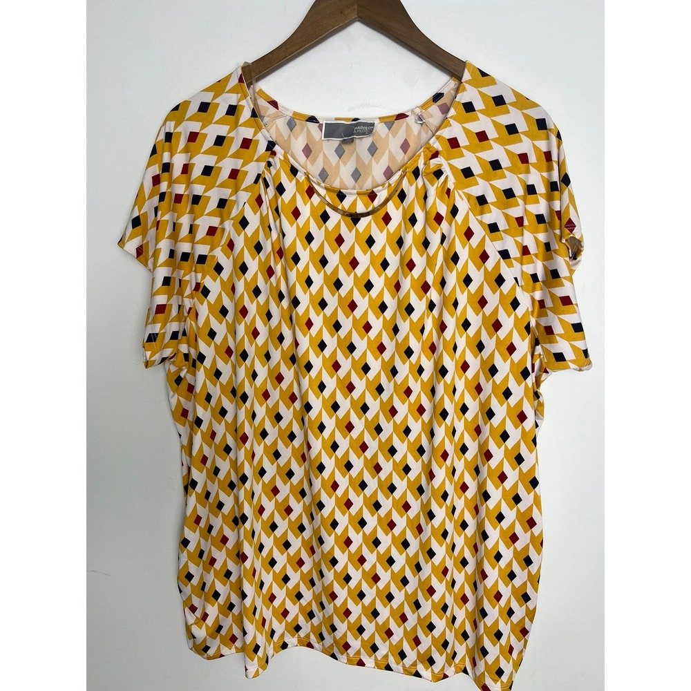 Madison & Hudson Plus Wm 3X‎ Yellow Geometric Metal Bar Neck Top Funky Eclectic